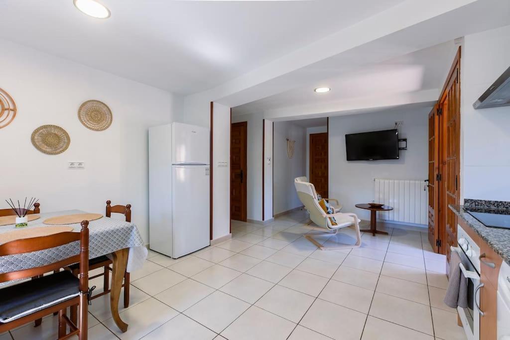 Casa Feli - Apartamento Con Jardin Privado En Los Pirineos Castiello de Jaca Eksteriør billede